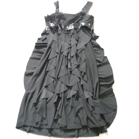 Cache Ruffled Little Black Dress - Picture 5 of 10